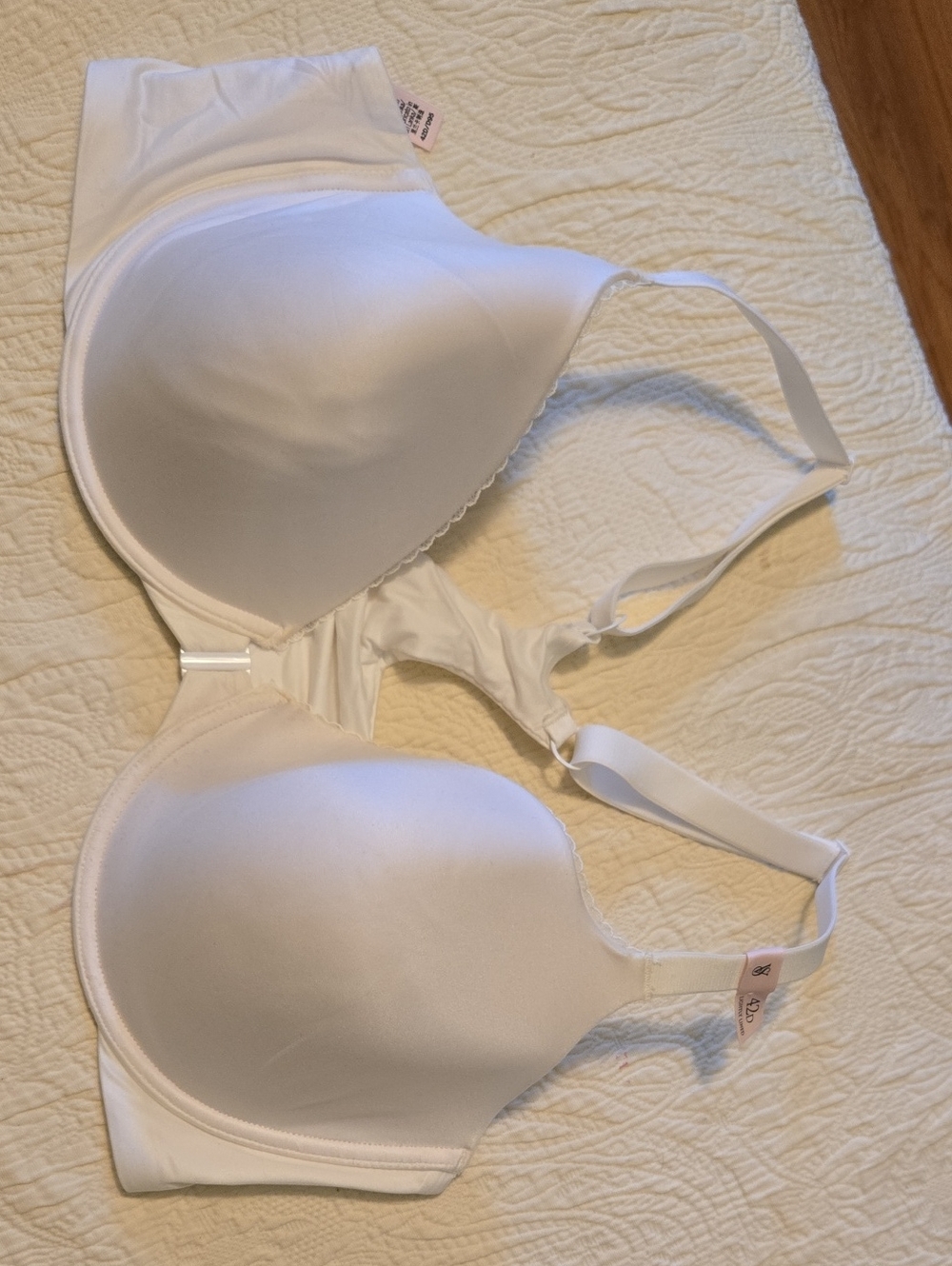Victoria's Secret White Padded T-Shirt Bra